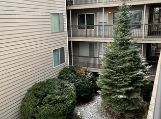 535 NE Maiden Ln APT 208, Pullman, WA 99163