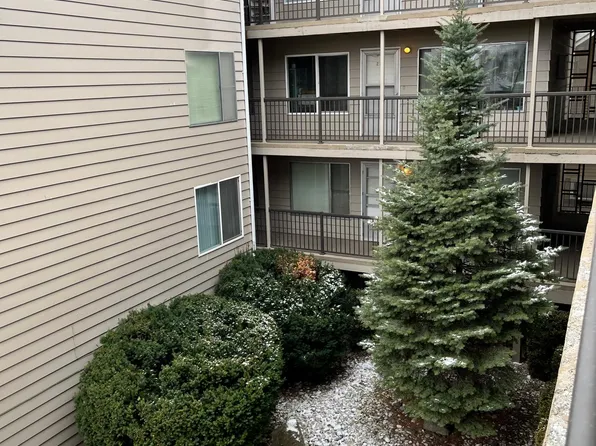 535 NE Maiden Ln, Pullman, WA