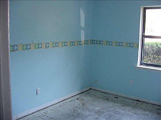 2nd image of 1010 Susan Dr