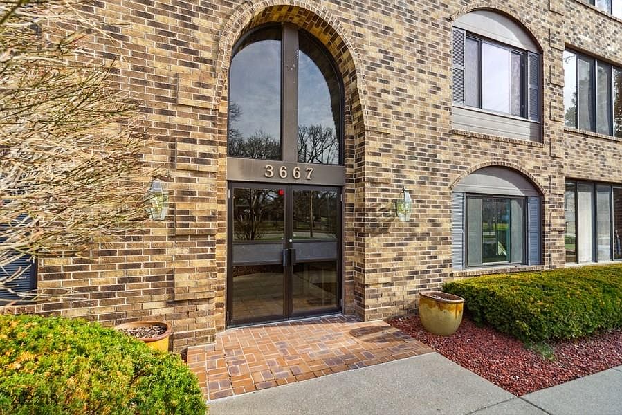 3667 Grand Ave APT 4, Des Moines, IA 50312 Zillow