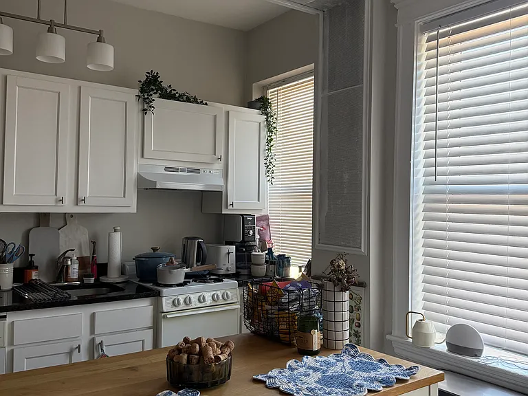 1197 Commonwealth Ave #21 — Photo 8