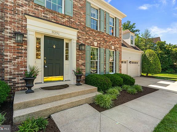 4th image of 8391 Greenstone Ct