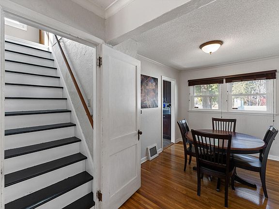 5th image of 2901 Zenith Ave N