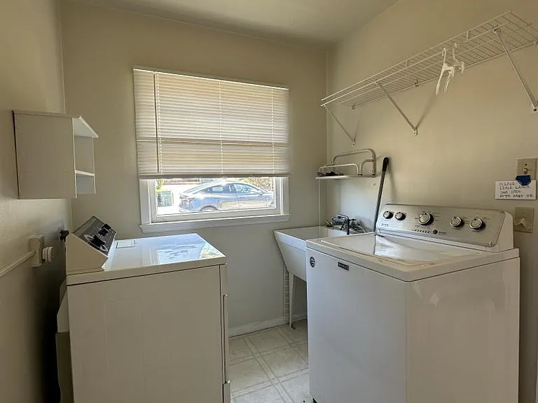 346 Rolling Hills Ave — Photo 24