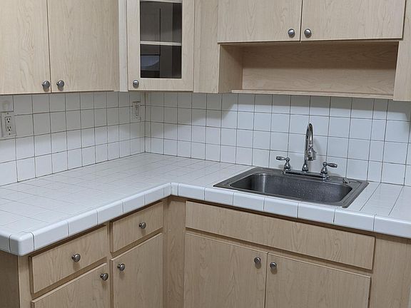 3rd image of 13700 SW 62nd St #777