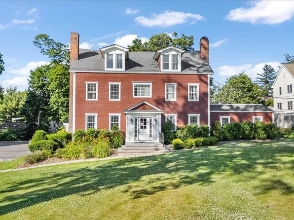 68 Nassau Road, Huntington, NY 11743