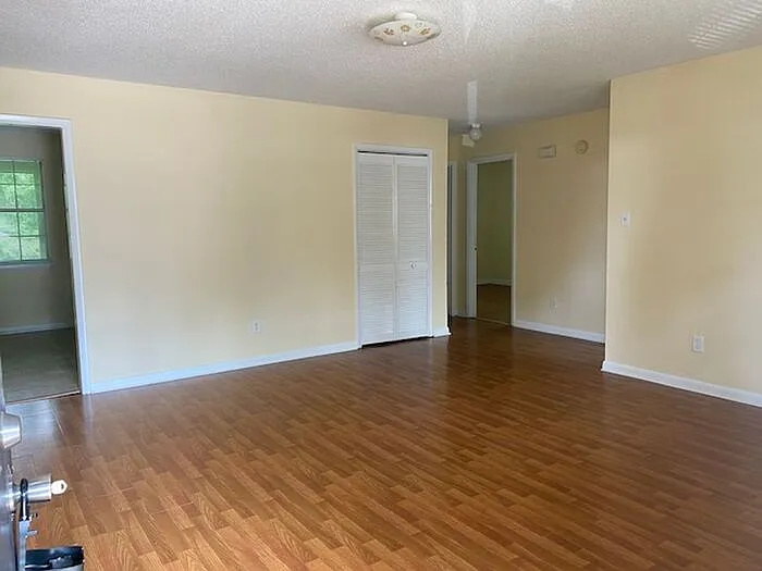 2 bed, 2.0 bath, 900 sqft, $850 — Photo 3
