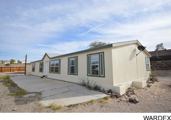 1st image of 1422 Luna Ln