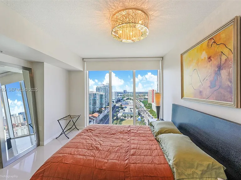 16699 Collins Ave #2407 — Photo 14