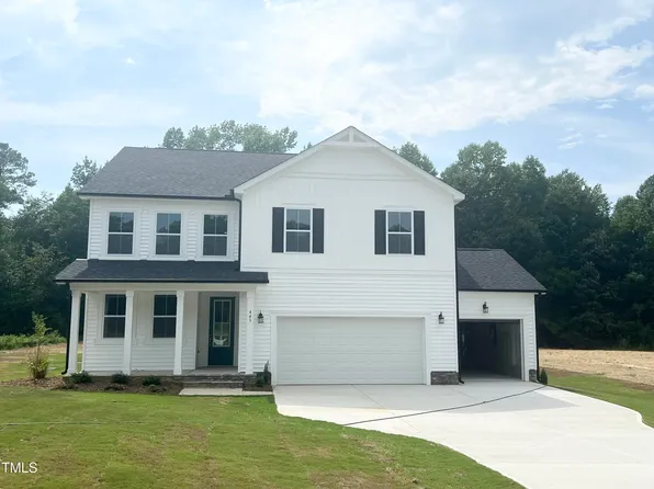 443 Fast Pitch Ln, Four Oaks, NC 27524