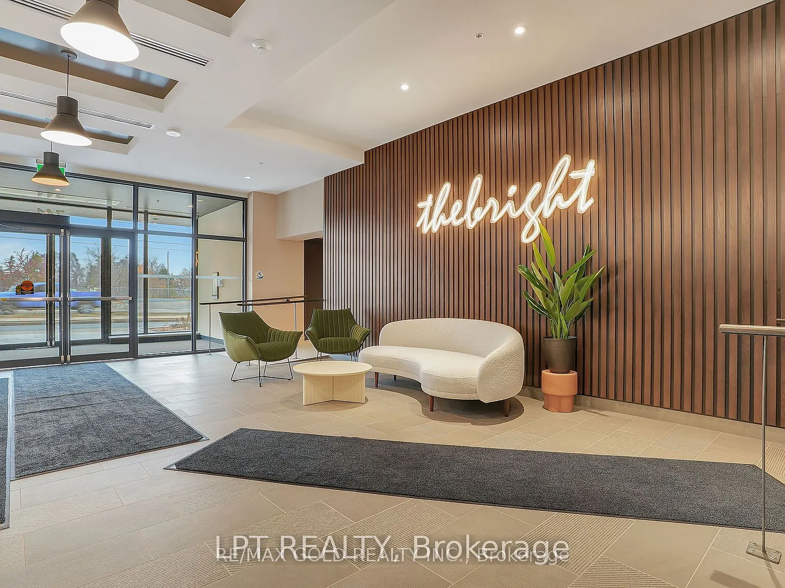 1 bed, $1,649 — Photo 2
