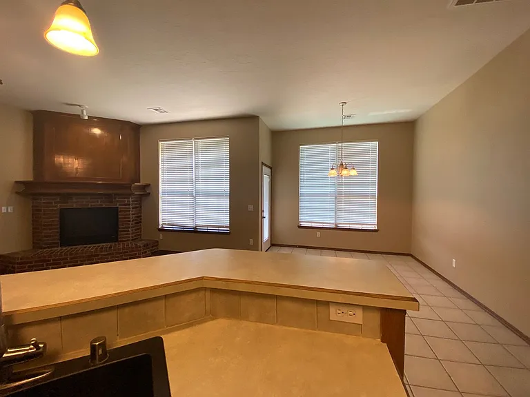 509 Allison Ln — Photo 16