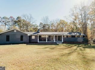 6111 Hutchins Dr, Buford, GA 30518