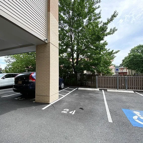 1650 Commonwealth Ave #404 — Photo 30