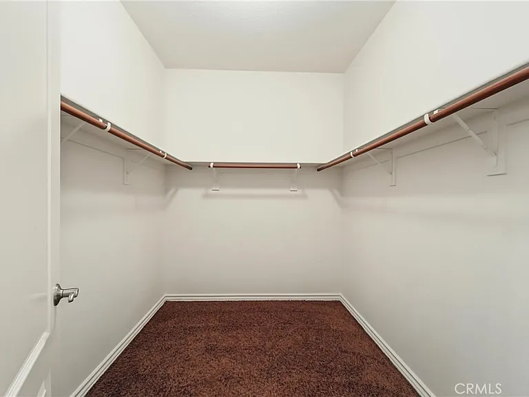 1254 Duxbury Cir — Photo 36