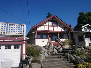 6826 16th Ave NE, Seattle, WA 98115