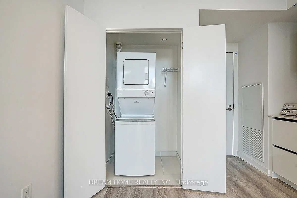 1 bed, $2,200 — Photo 4