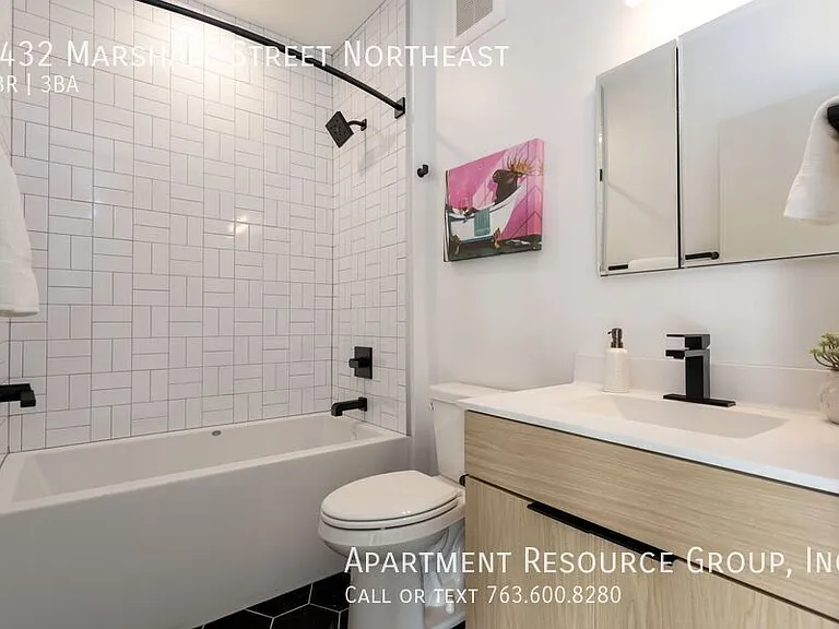 1432 Marshall St NE — Photo 7