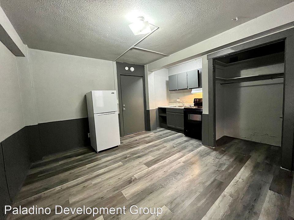 1st image of 2205 Jones St APT 207