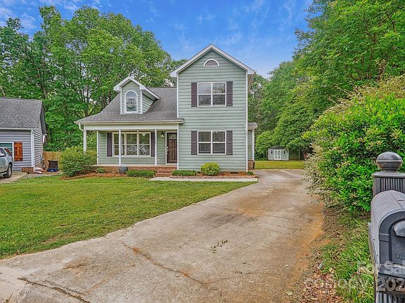 2nd image of 1503 Breckenwood Dr