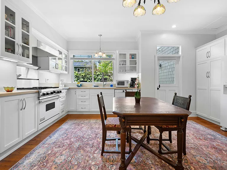 402 E Valerio St — Photo 10