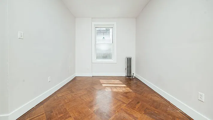 Rented by Nooklyn NYC LLC | media 6