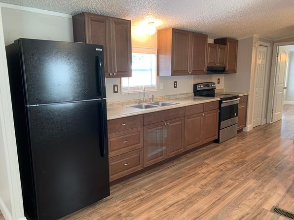 (undisclosed Address)