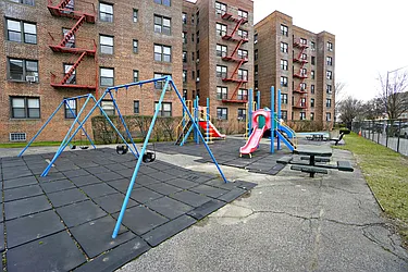 Sold by Anna Pinto Realty