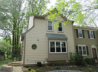 20212 Waterside Dr, Germantown, MD 20874