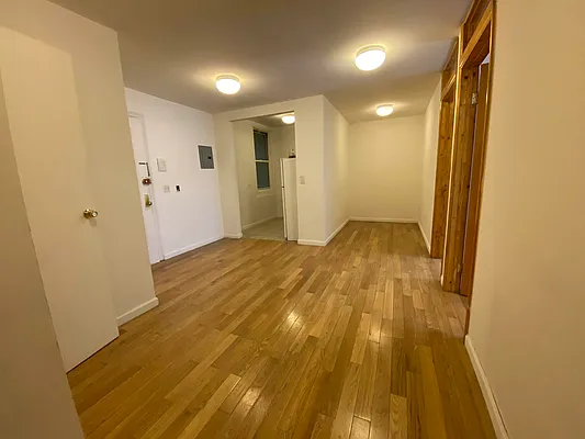 Rented by Best Apartments North Inc | media 29