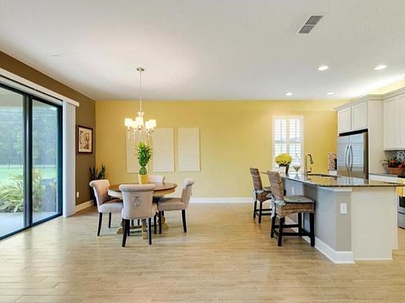 2nd image of 105 Tuscany Bend St