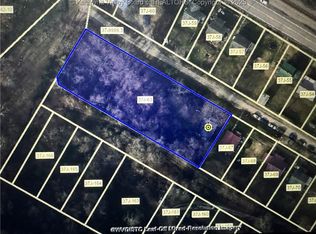 53 Cemetery Ln, Mount Carbon, WV 25139