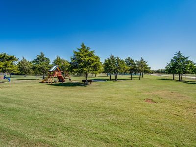 408 Rugged Dr, Red Oak, TX, 75154