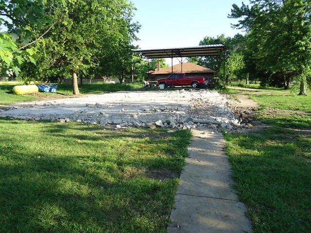 1st image of 3477 Farm Road 137