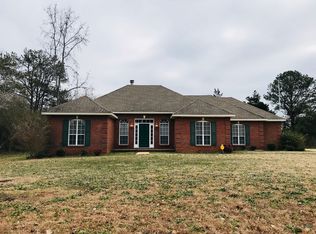 2448 County Road 85, Deatsville, AL 36022