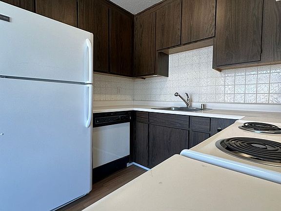 4th image of 1535 Chestnut St #1081R
