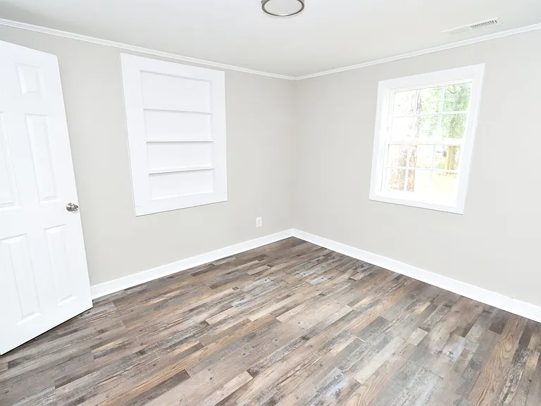 1577 Charter Dr — Photo 13