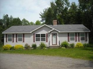 135 Lane Rd, Readfield, ME 04355