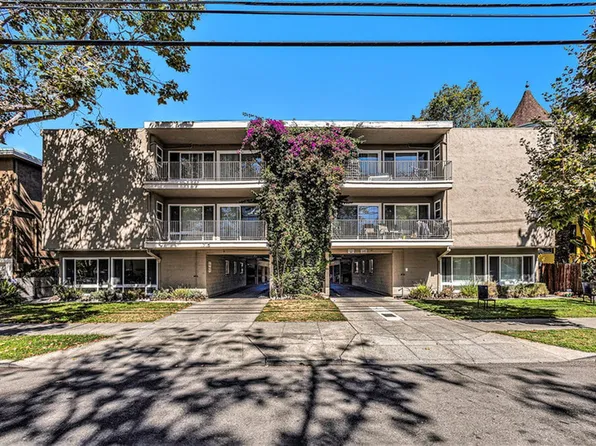 1715 Central Apartments