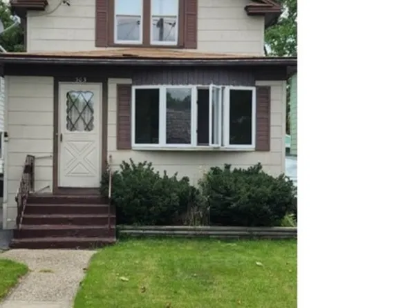 303 Grove St, Tonawanda, NY 14150