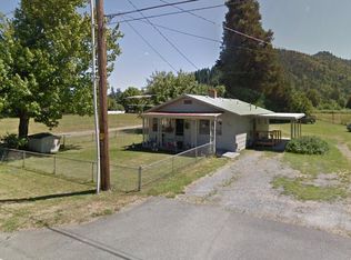 5869 Foothill Blvd, Rogue River, OR 97537