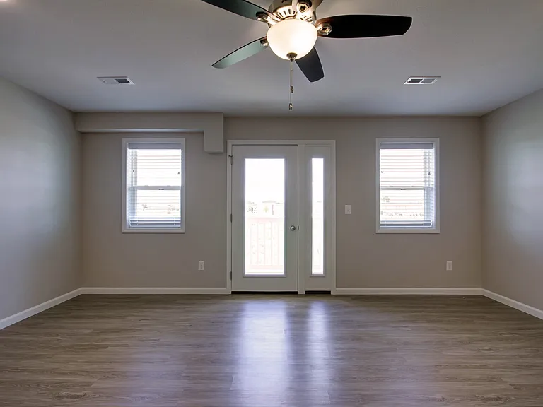 Middletown Place Apartments — Photo 45