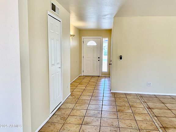 2nd image of 3121 W LAURIE Lane