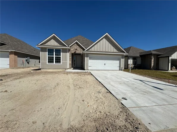 1910 Taggart Trl, Bryan, TX 77807