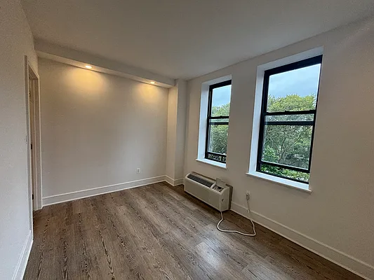 Rented by Property Link Mgmt, LLC | media 10