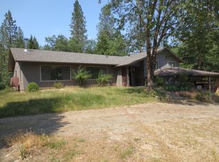 120 Timber Ln, Grants Pass, OR 97526