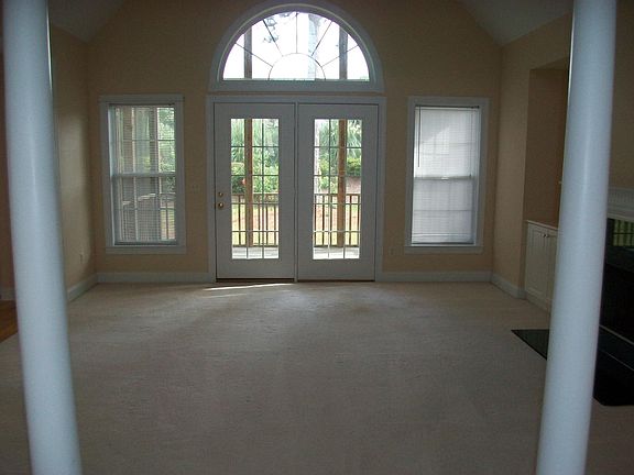 3rd image of 5020 Outisland Dr