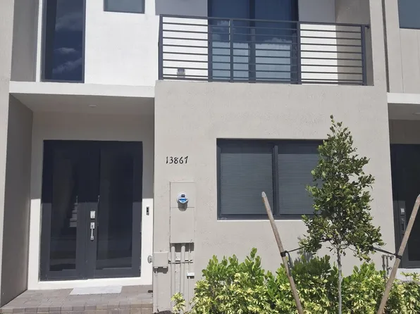 13867 SW 261st Ter, Homestead, FL