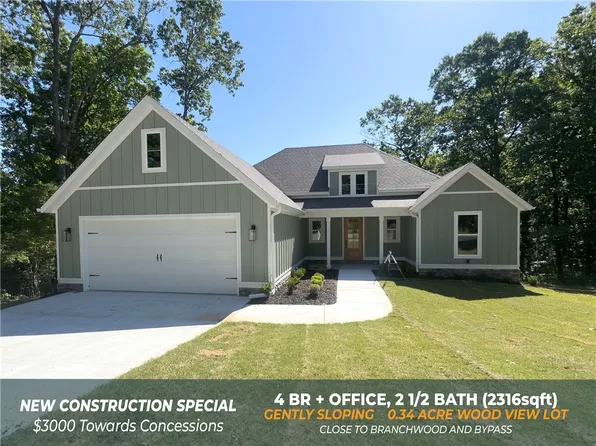 12 Dumfries Dr, Bella Vista, AR 72715