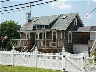 1st image of 128 Sportsmans Ave